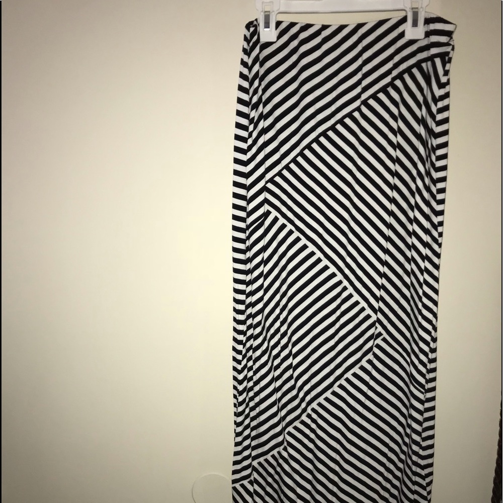 Maxi skirt